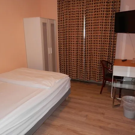 Relax Hotel-ludwigshafen *