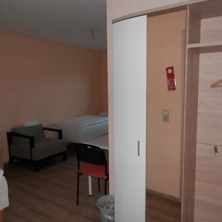 Szálloda Relax Hotel-ludwigshafen *