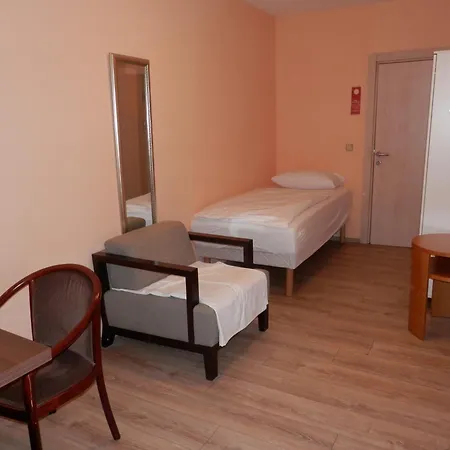 Relax Hotel-ludwigshafen Szálloda *